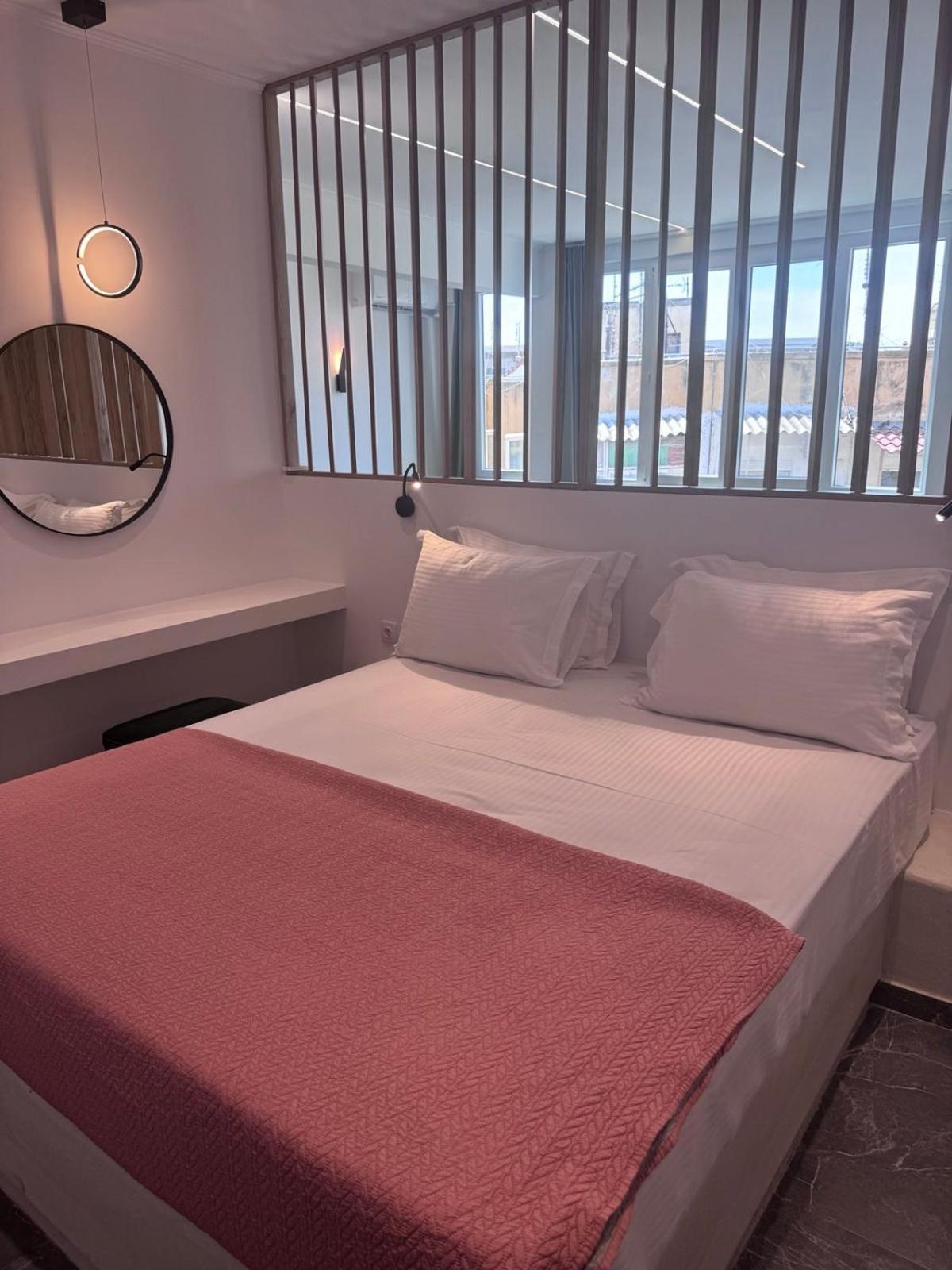 La Dolce Vita-Your Urban Stay Salonicco Esterno foto