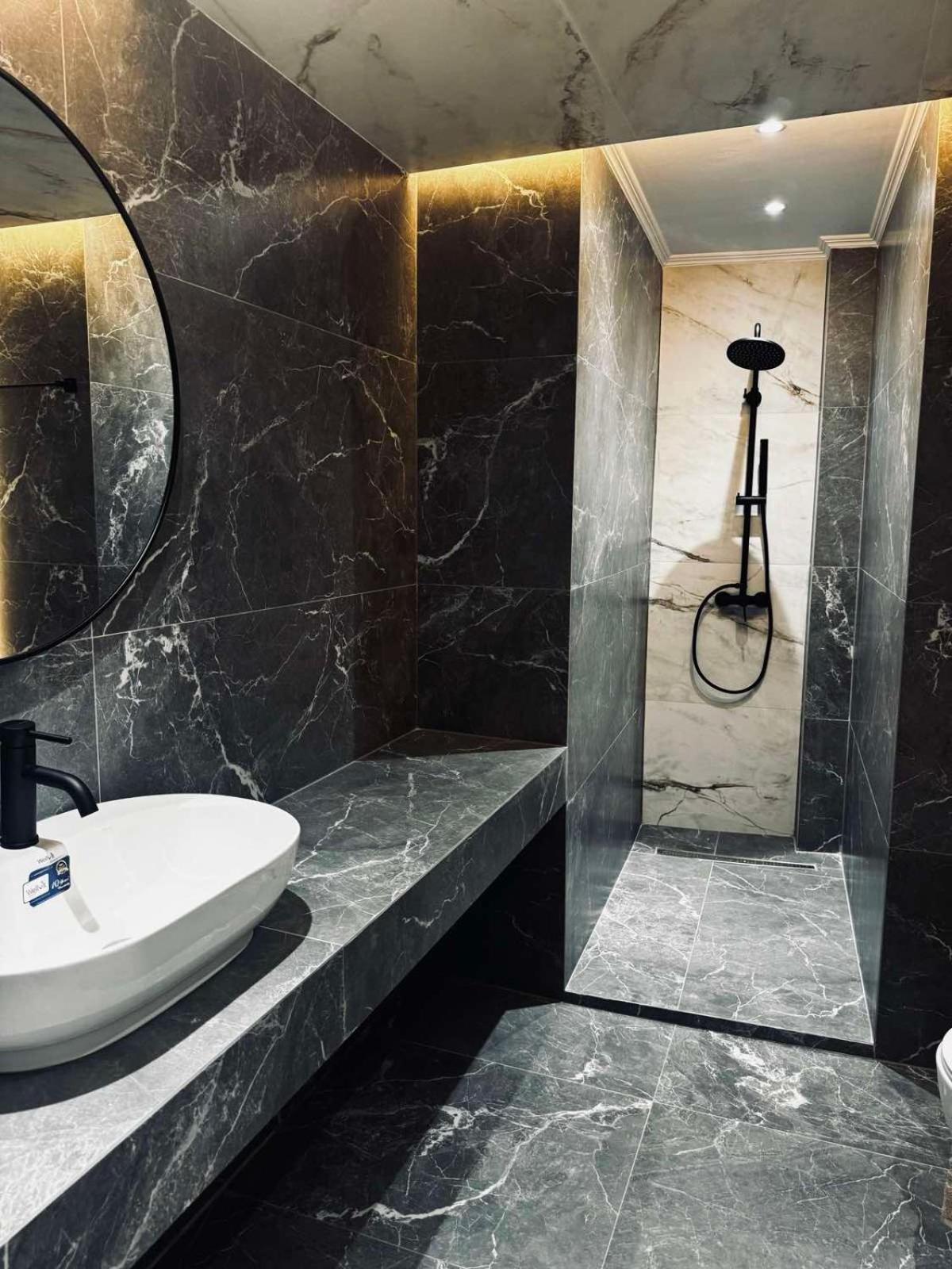 La Dolce Vita-Your Urban Stay Salonicco Esterno foto