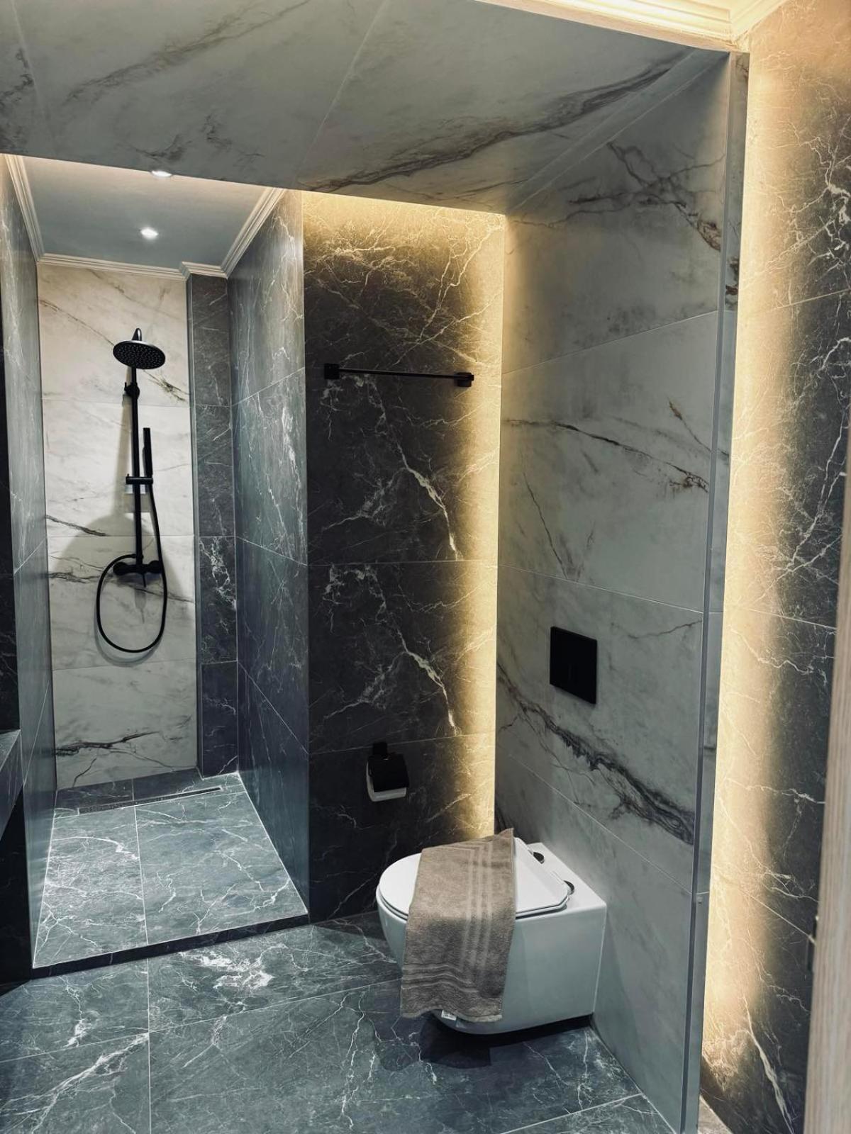 La Dolce Vita-Your Urban Stay Salonicco Esterno foto